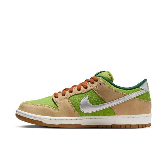 Nike SB Dunk Low Pro (Sesame / Metallic Silver / Pear / Fir)