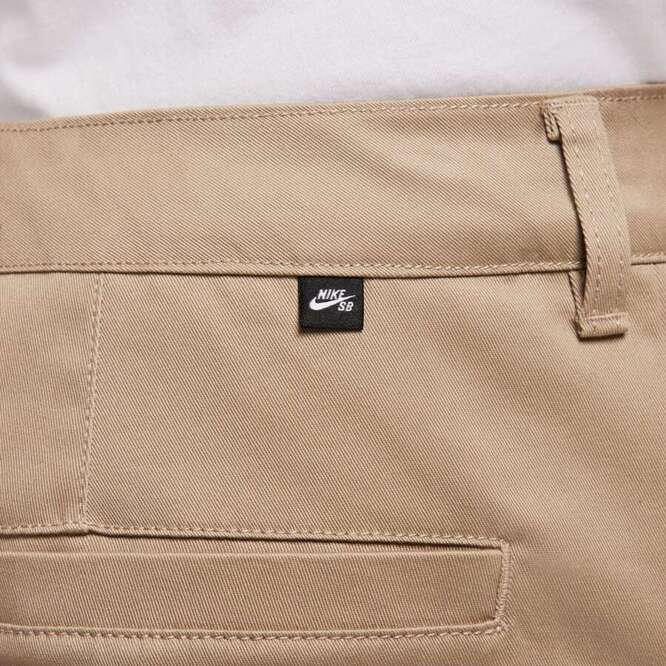 Nike SB El Chino Skate Shorts (Khaki)