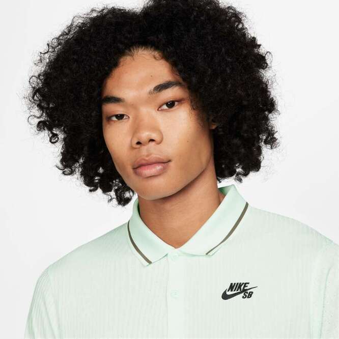 Nike SB Federation Agnostic Dri-FIT ADV Polo Shirt (Barley Green / Black)